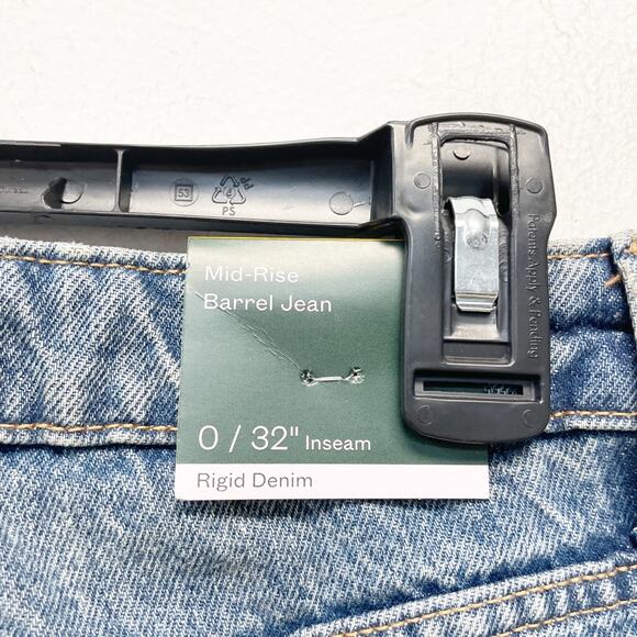 Wild Fable Women's Mid Rise Barrel Denim Jeans Dark Wash Size 0 - Picture 5 of 7